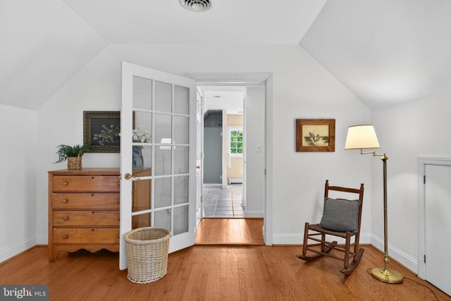 12707 FURNACE MOUNTAIN RD, Lovettsville, VA 20180