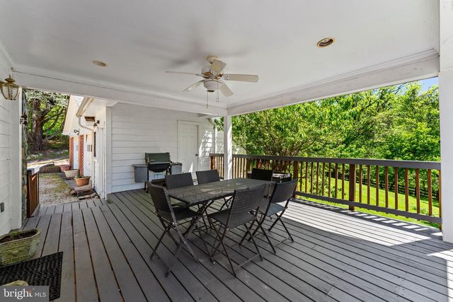 12707 FURNACE MOUNTAIN RD, Lovettsville, VA 20180