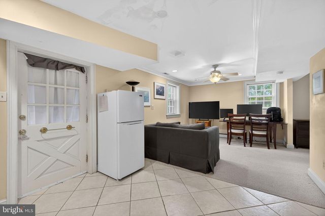 12707 FURNACE MOUNTAIN RD, Lovettsville, VA 20180