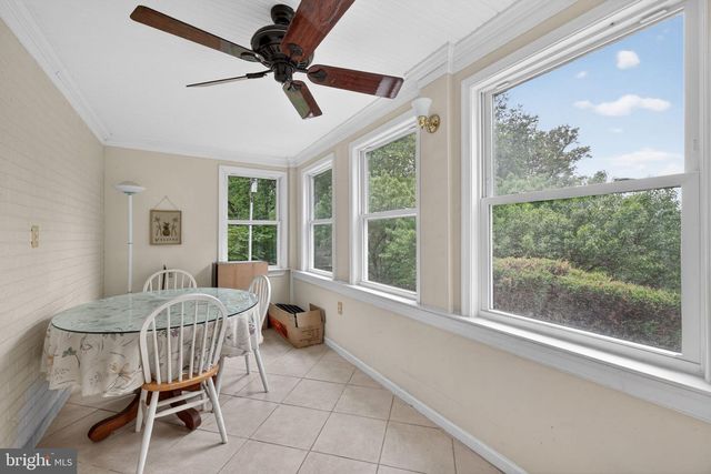 12707 FURNACE MOUNTAIN RD, Lovettsville, VA 20180