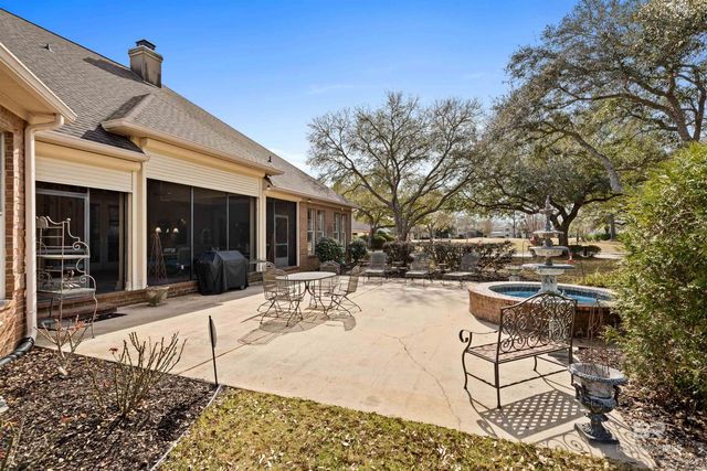 705 Village Drive, Gulf Shores, AL 36542