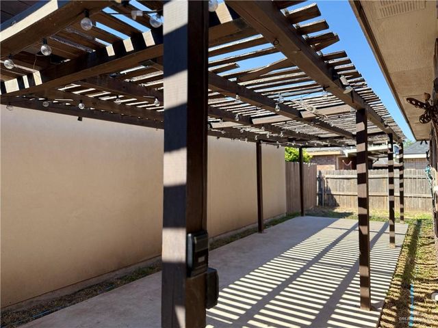 1008 Ivory Avenue, Rio Grande City, TX 78582