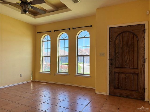 1008 Ivory Avenue, Rio Grande City, TX 78582