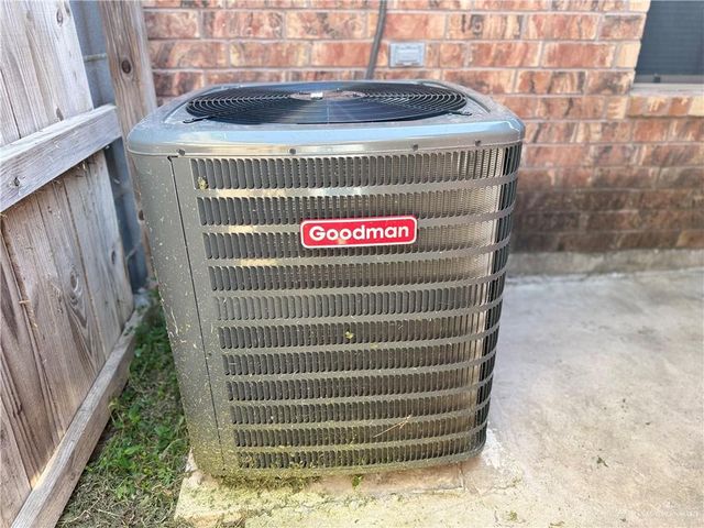 1008 Ivory Avenue, Rio Grande City, TX 78582