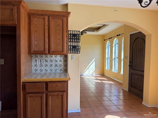 1008 Ivory Avenue, Rio Grande City, TX 78582