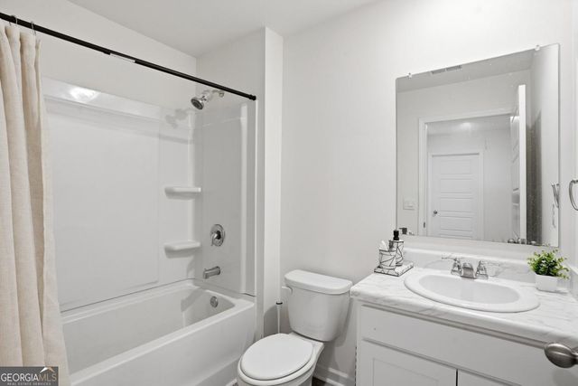 810 Elgin Trail, Lawrenceville, GA 30045