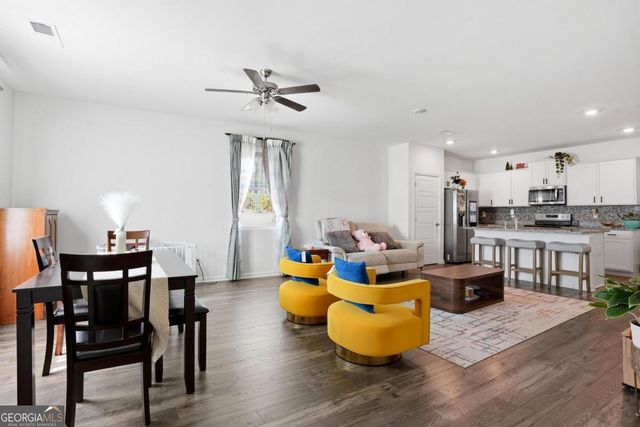 810 Elgin Trail, Lawrenceville, GA 30045