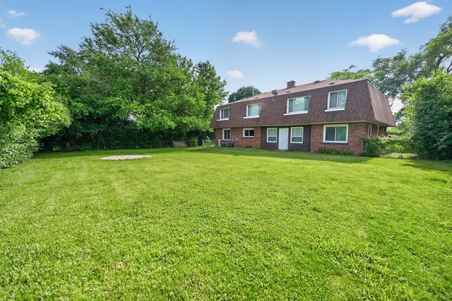 725 7th Avenue, Addison, IL 60101