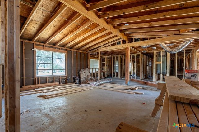 315 Southwind Loop, Seguin, TX 78155