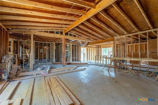 315 Southwind Loop, Seguin, TX 78155
