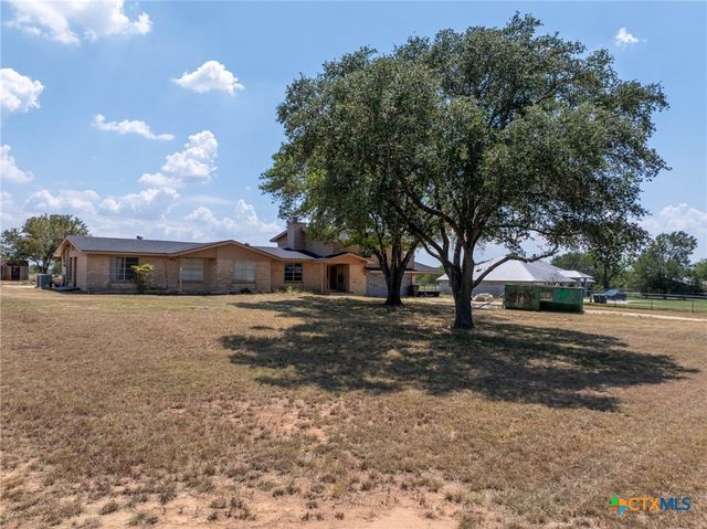 315 Southwind Loop, Seguin, TX 78155