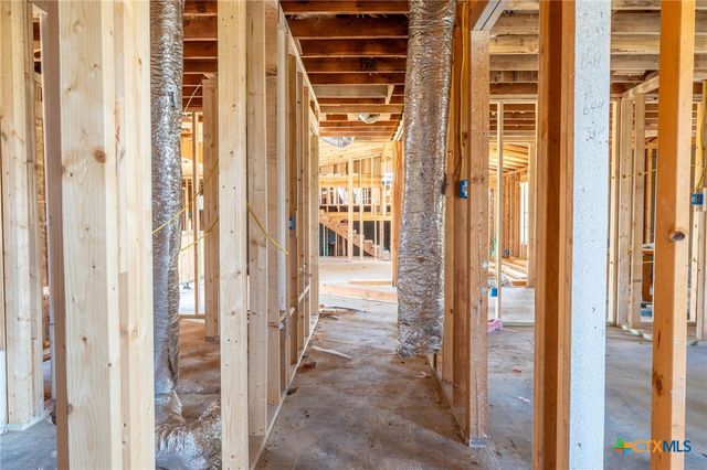315 Southwind Loop, Seguin, TX 78155