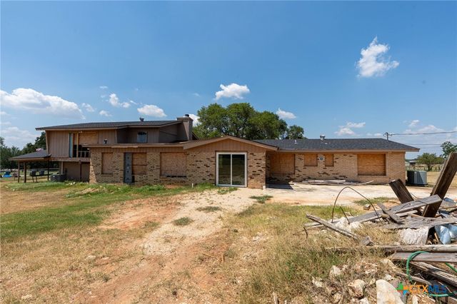 315 Southwind Loop, Seguin, TX 78155