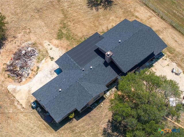 315 Southwind Loop, Seguin, TX 78155