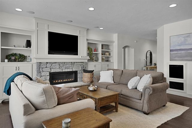 5865 Cory Drive, Hudsonville, MI 49426