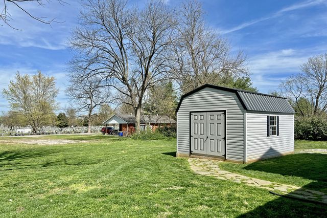 315 McGoodwin Ave, Franklin, KY 42134