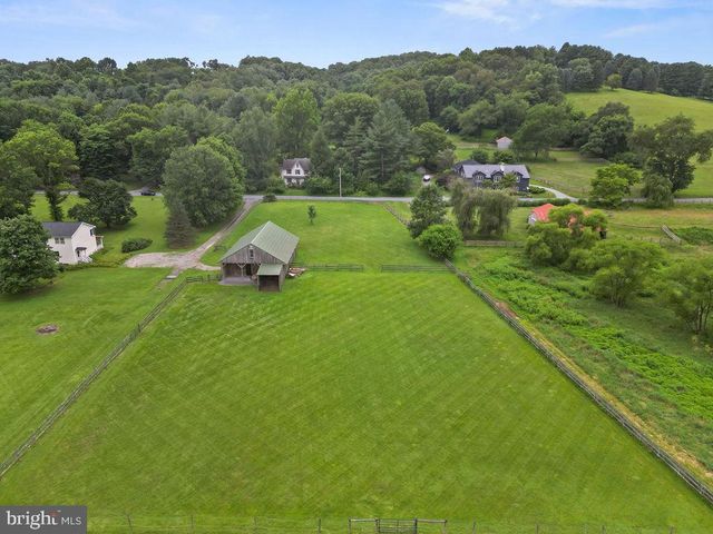 1307 BRANDYWINE CREEK RD, Coatesville, PA 19320