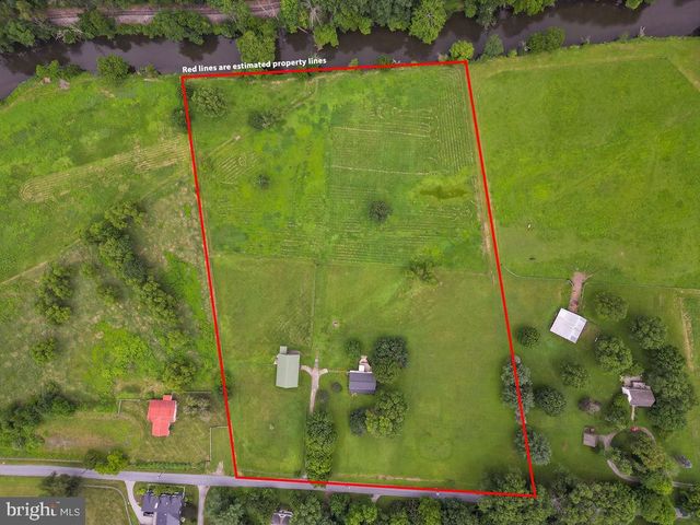 1307 BRANDYWINE CREEK RD, Coatesville, PA 19320