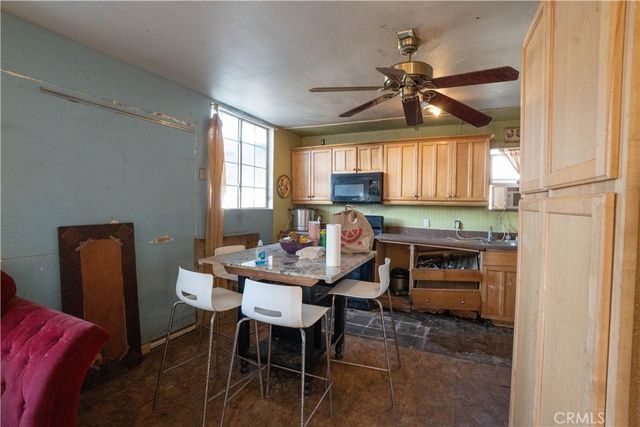 6174 Jurupa Avenue, Riverside, CA 92504