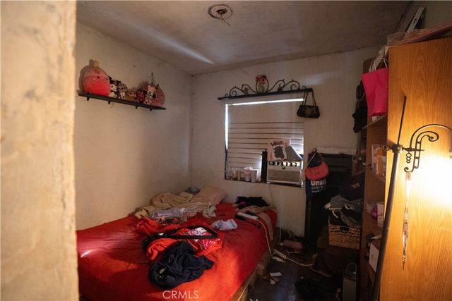 6174 Jurupa Avenue, Riverside, CA 92504