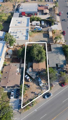 6174 Jurupa Avenue, Riverside, CA 92504