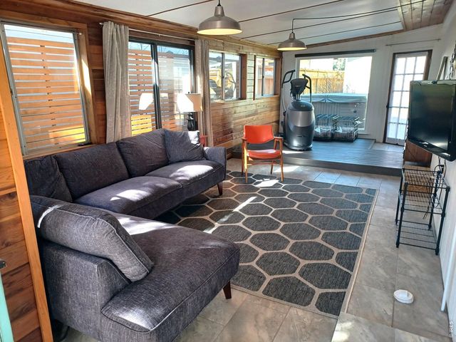 725 Gay St, Longmont, CO 80501