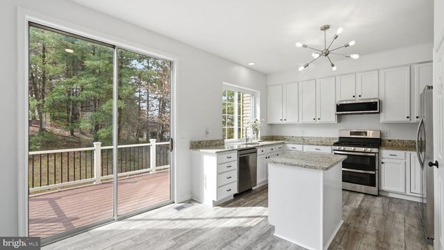 16800 MIRANDA LN, Woodbridge, VA 22191