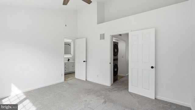 16800 MIRANDA LN, Woodbridge, VA 22191