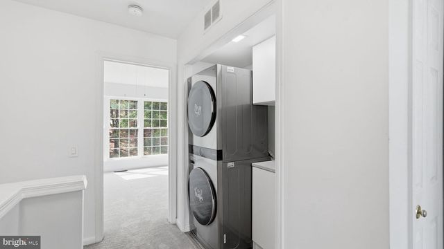 16800 MIRANDA LN, Woodbridge, VA 22191