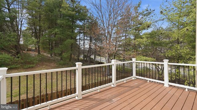 16800 MIRANDA LN, Woodbridge, VA 22191