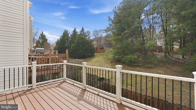 16800 MIRANDA LN, Woodbridge, VA 22191