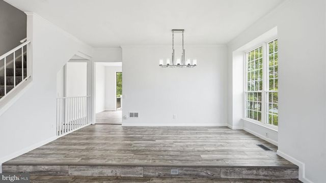 16800 MIRANDA LN, Woodbridge, VA 22191