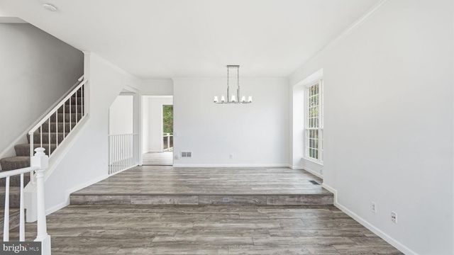 16800 MIRANDA LN, Woodbridge, VA 22191