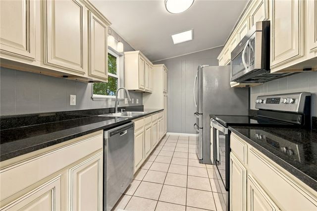 22 Basore Drive, Bella Vista, AR 72715