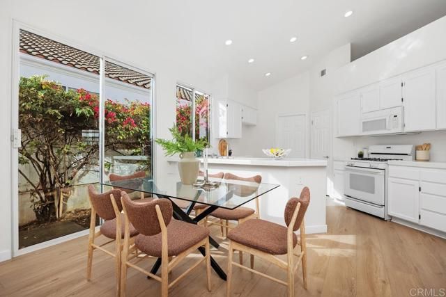 4888 Thebes Way, Oceanside, CA 92056