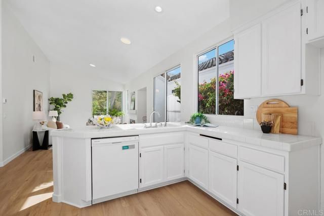 4888 Thebes Way, Oceanside, CA 92056