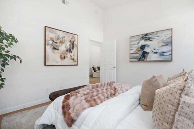 4888 Thebes Way, Oceanside, CA 92056