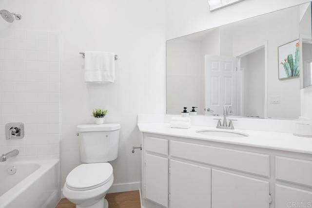 4888 Thebes Way, Oceanside, CA 92056