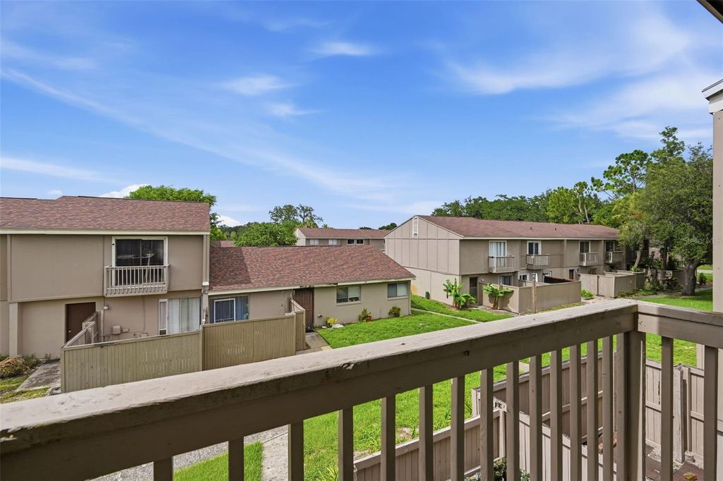 Image 11 of property listing at 7906 TANGERINE DRIVE, Tampa, FL 33637