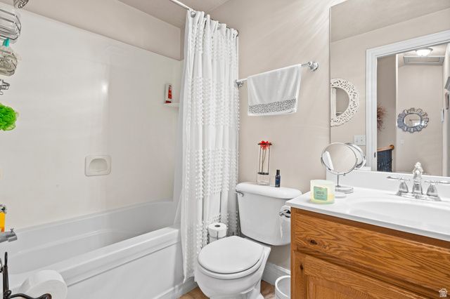 7956 S CRICKET LN, West Jordan, UT 84081