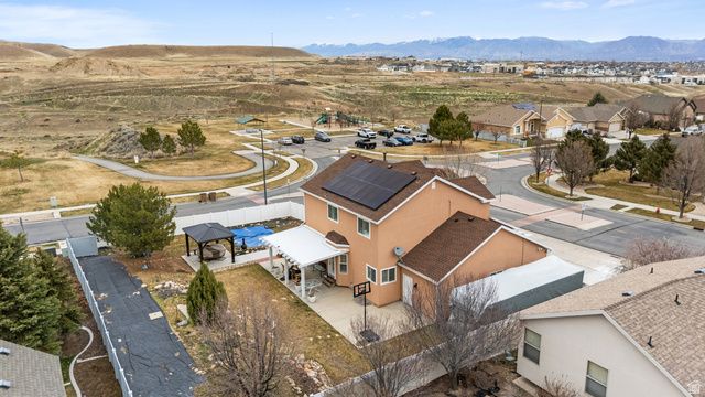 7956 S CRICKET LN, West Jordan, UT 84081