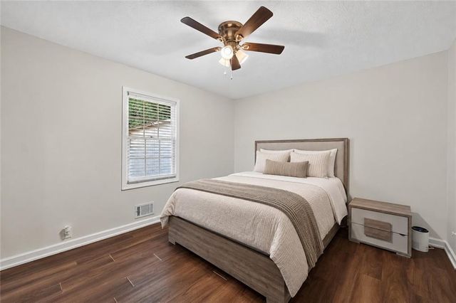 3760 Sunny Hill Drive, Loganville, GA 30052