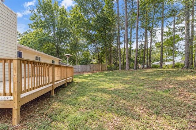 3760 Sunny Hill Drive, Loganville, GA 30052