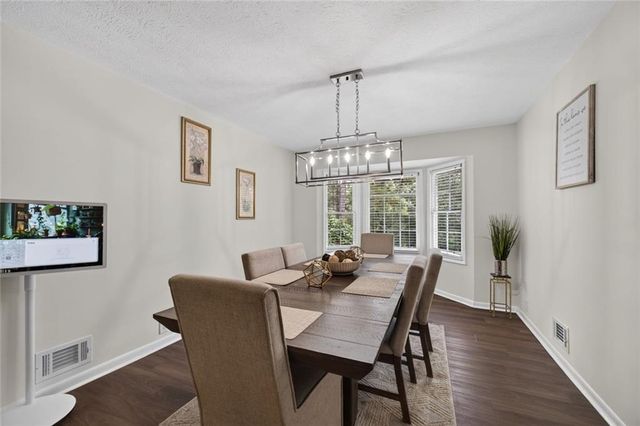 3760 Sunny Hill Drive, Loganville, GA 30052