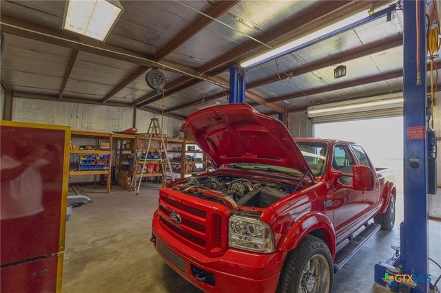 401 County Road 330, Granger, TX 76530