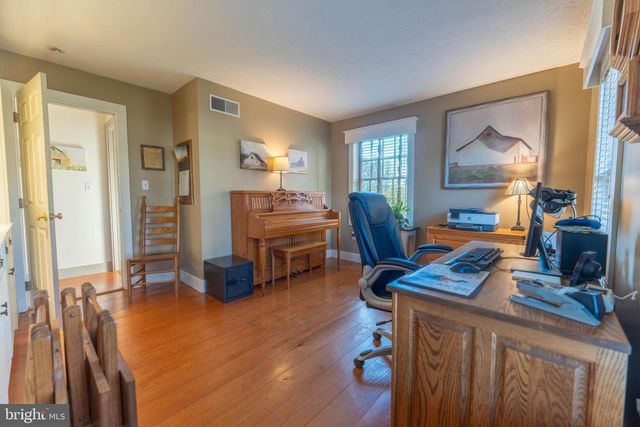 13729 CROSS ROADS AVE, Felton, PA 17322