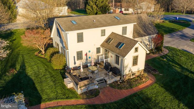 13729 CROSS ROADS AVE, Felton, PA 17322
