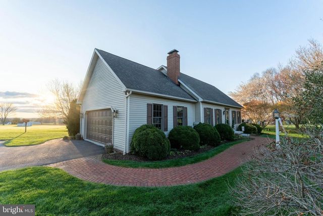 13729 CROSS ROADS AVE, Felton, PA 17322