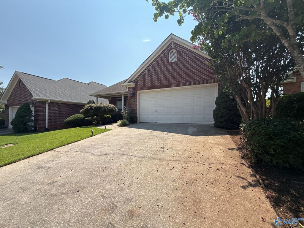 134 Canterbury Drive, Madison, AL 35758