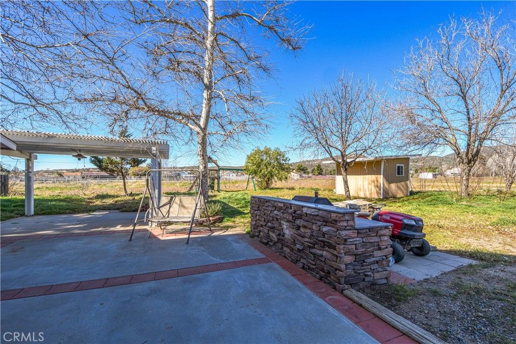 Image 27 of property listing at 40520 Lake Riverside, Aguanga, CA 92536